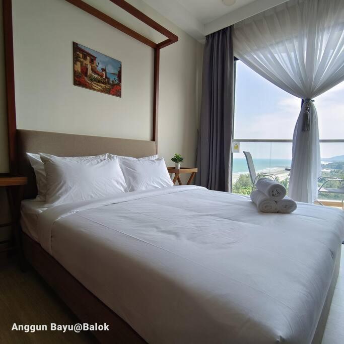 Timurbay Family Sea View, By Anggun Bayu - Netflix Ready