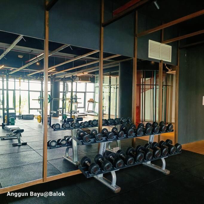 Timurbay Family Sea View, By Anggun Bayu - Netflix Ready Apartment *