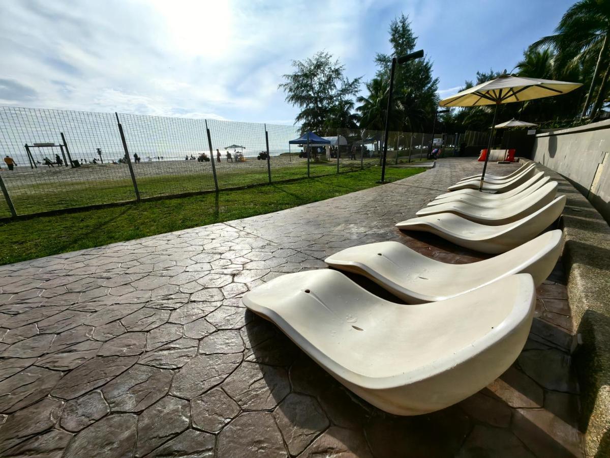 Timurbay Family Sea View, By Anggun Bayu - Netflix Ready Apartment *