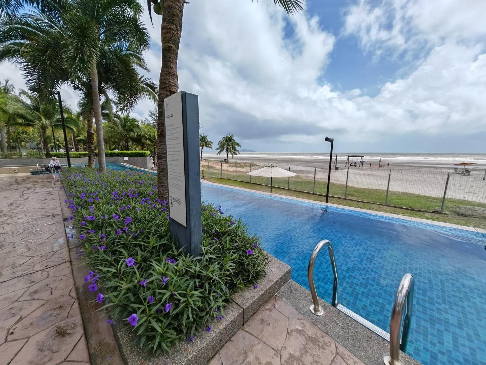 Timurbay Family Sea View, By Anggun Bayu - Netflix Ready * Kuantan
