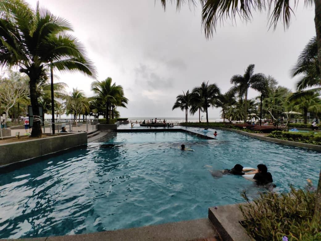 Timurbay Family Sea View, By Anggun Bayu - Netflix Ready *