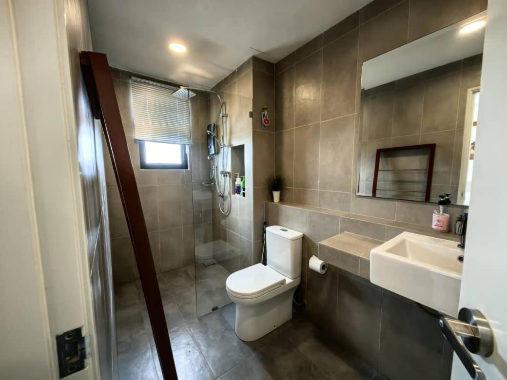 Apartment Timurbay Family Sea View, By Anggun Bayu - Netflix Ready Kuantan